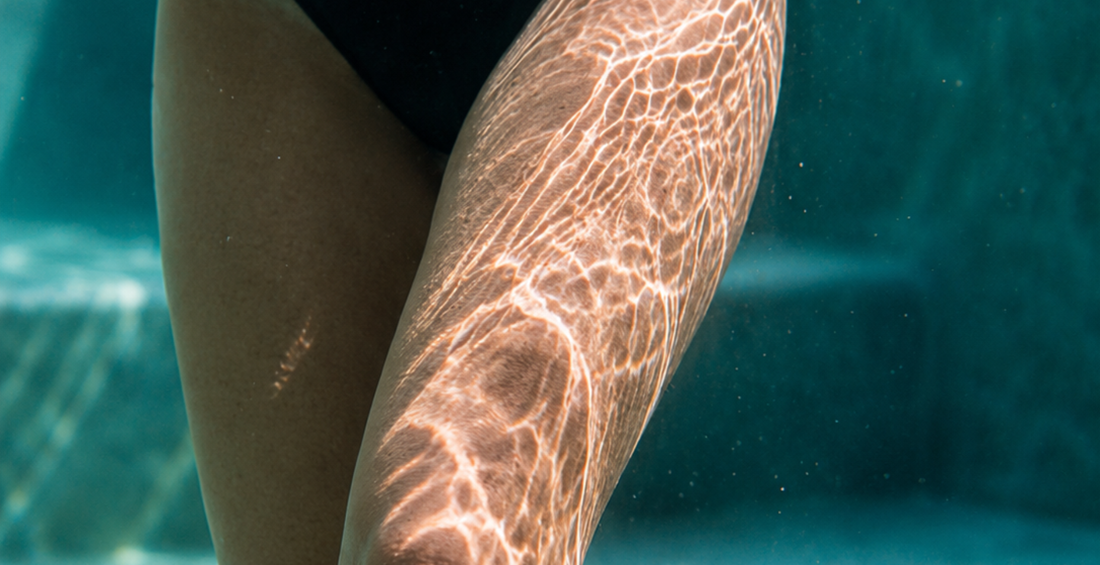Piernas cansadas en verano: por qué la circulación es el nuevo hábito de belleza